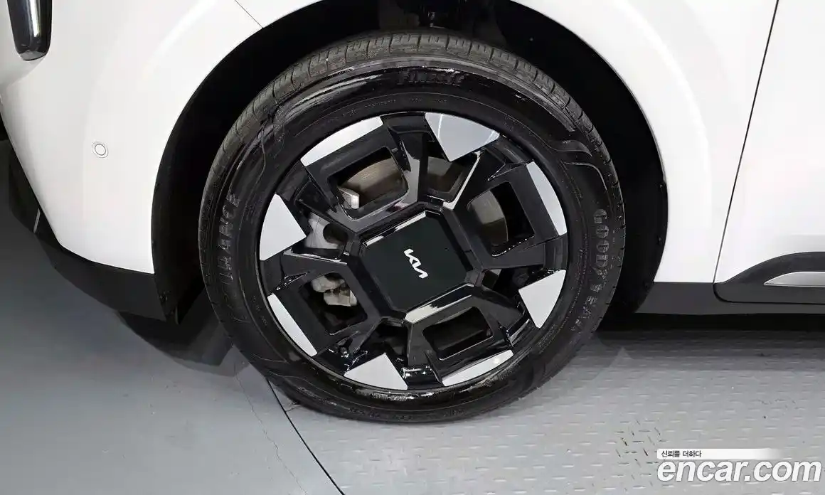 Kia Canival 2025 2.2 Автомат в Москве № 120349, фото 6