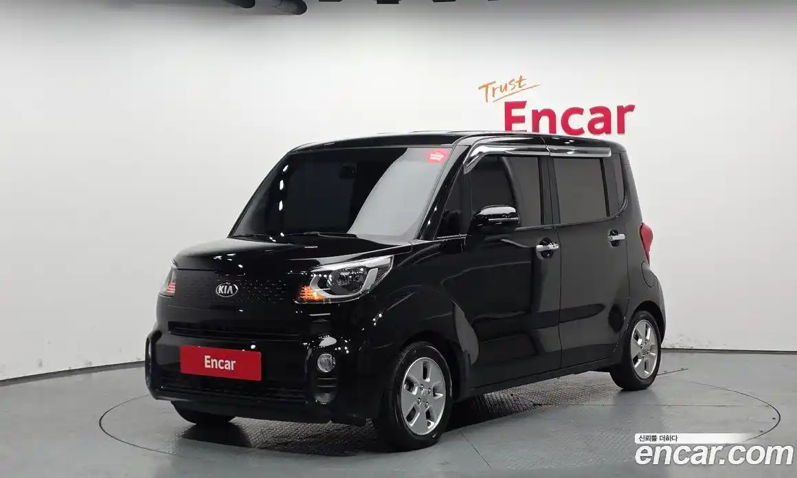 Kia Ray 2018 1.0 Автомат в Москве № 121793, фото 1