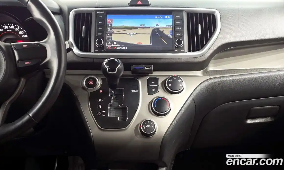 Kia Ray 2018 1.0 Автомат в Москве № 121793, фото 14