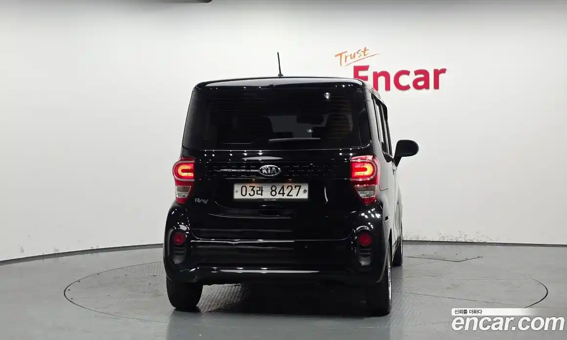 Kia Ray 2018 1.0 Автомат в Москве № 121793, фото 4