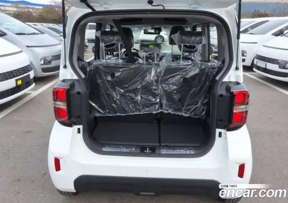 Kia Ray 2026 1.0 Автомат в Москве № 122907, фото 12