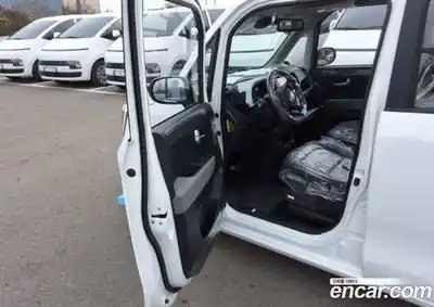 Kia Ray 2026 1.0 Автомат в Москве № 122907, миниатюра 4