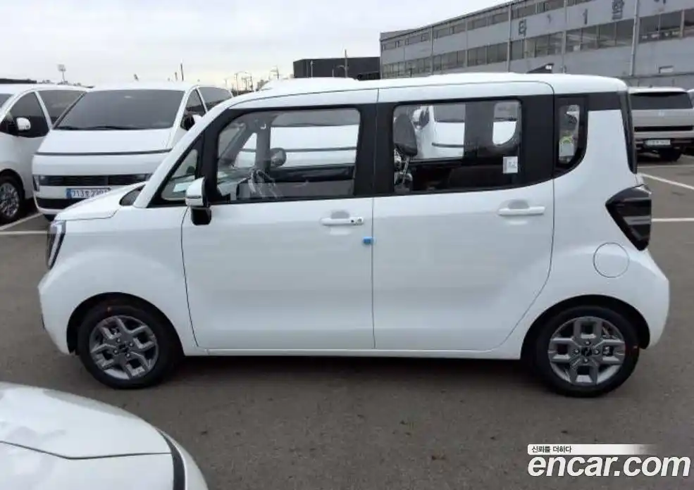 Kia Ray 2026 1.0 Автомат в Москве № 122907, фото 5