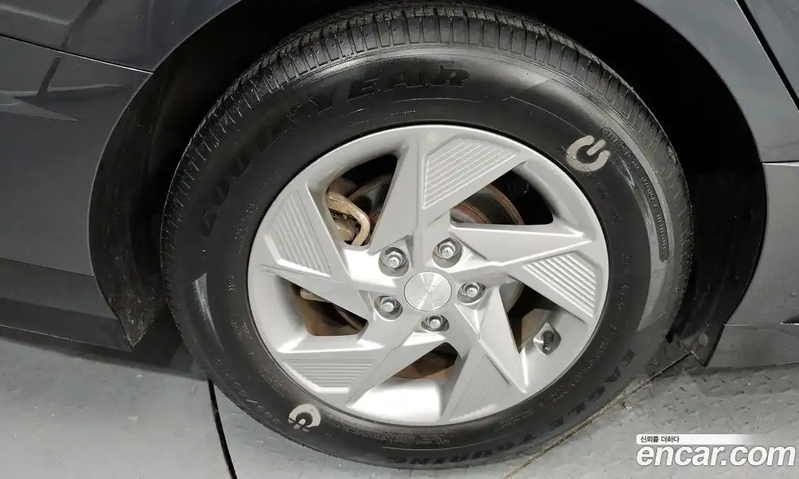 Hyundai Sonata 2024 2.0 Автомат в Москве № 123440, фото 18