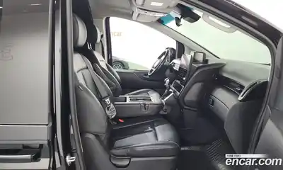 Hyundai Staria 2024 2.2 Автомат в Москве № 123688, миниатюра 11