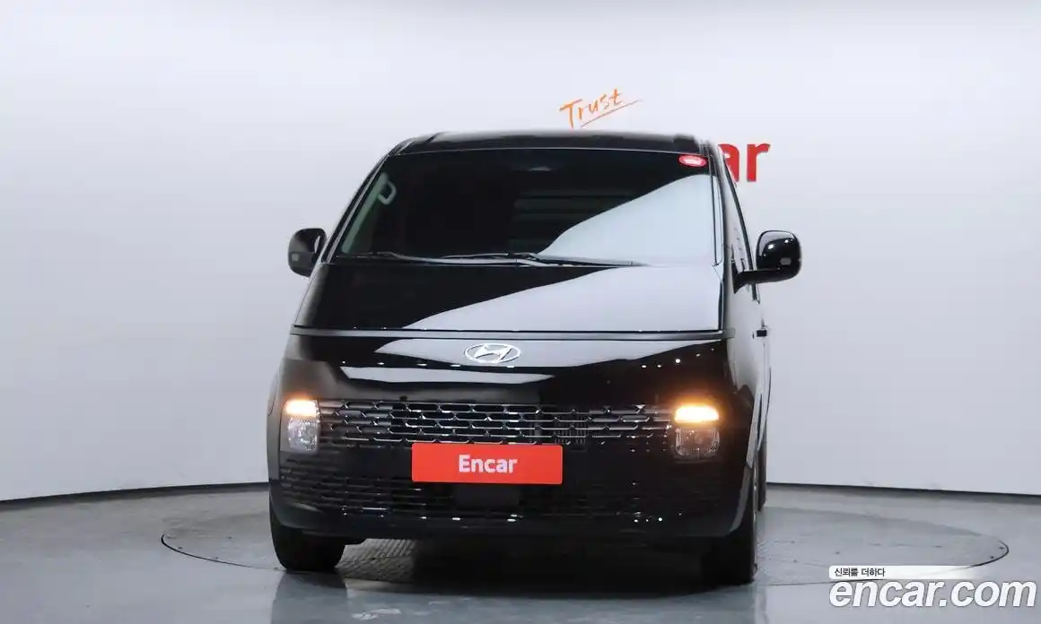 Hyundai Staria 2024 2.2 Автомат в Москве № 123688, фото 3