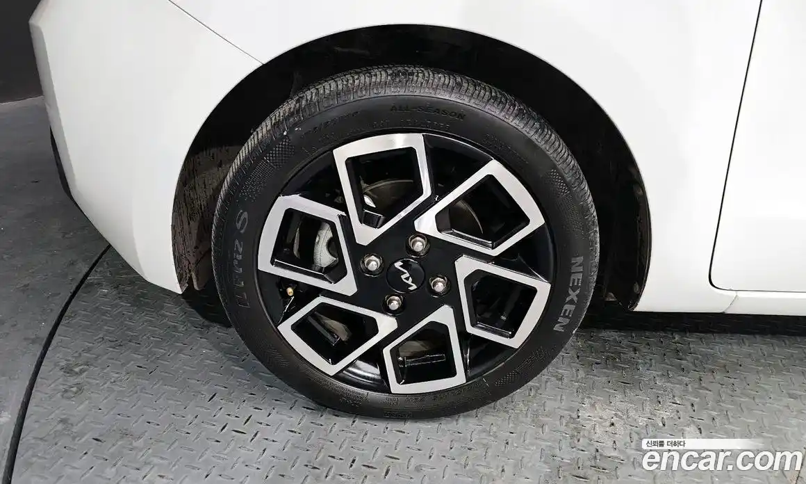 Kia Ray 2024 1.0 Автомат в Москве № 123888, фото 5