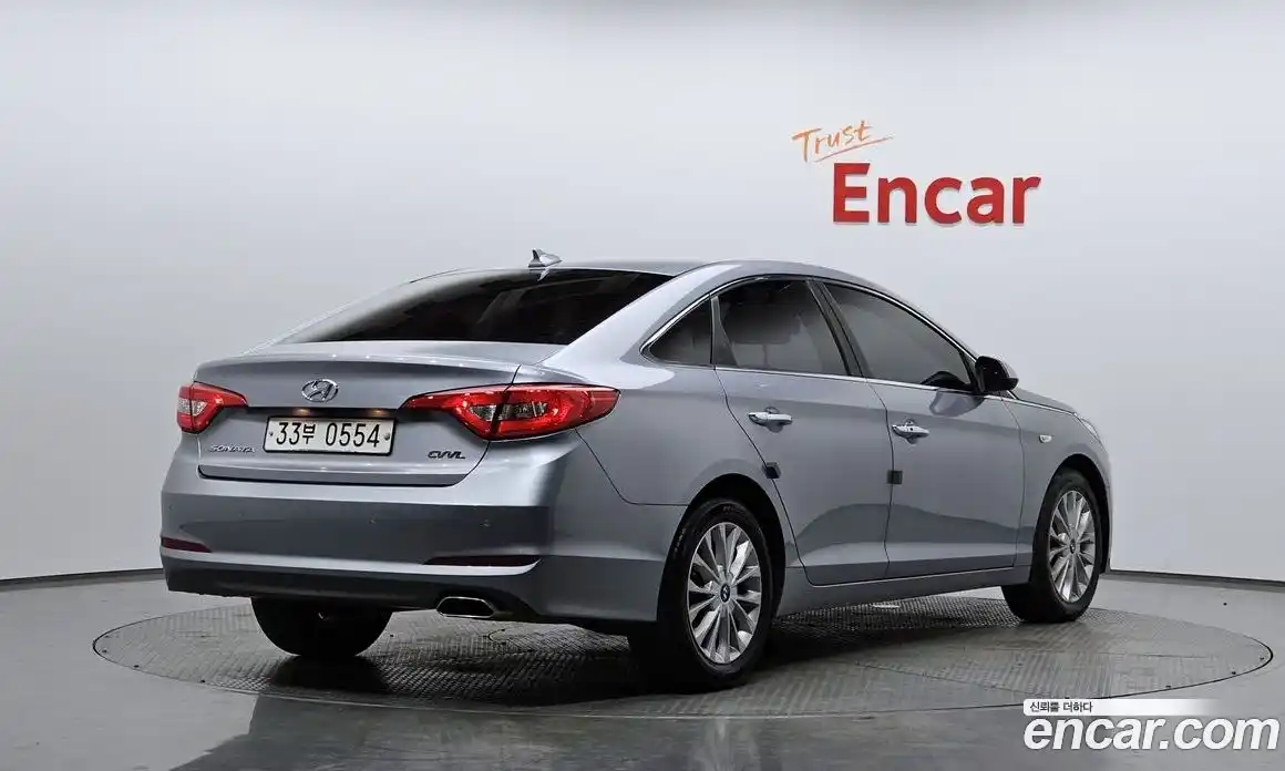 Hyundai Sonata 2016 2.0 Автомат в Москве № 125218, фото 15