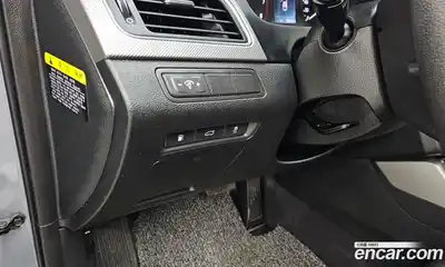 Hyundai Sonata 2016 2.0 Автомат в Москве № 125218, миниатюра 3