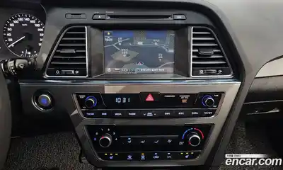 Hyundai Sonata 2016 2.0 Автомат в Москве № 125218, миниатюра 10