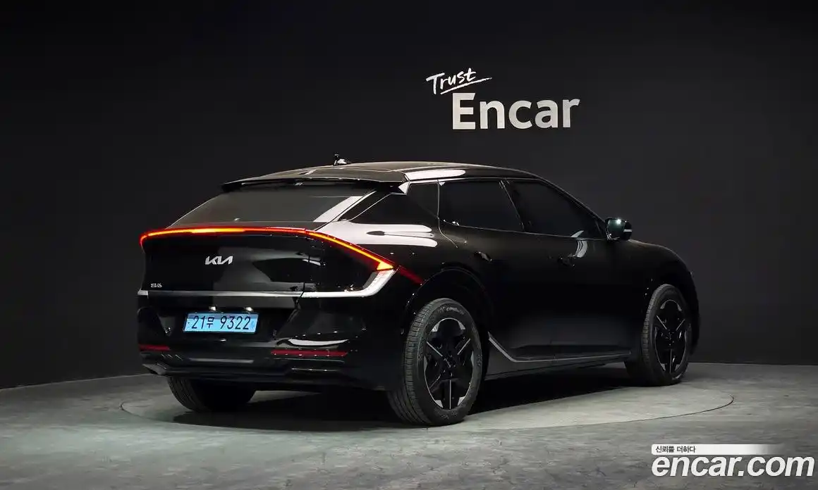 Kia EV6 2025 0.1 Автомат в Москве № 128643, фото 4