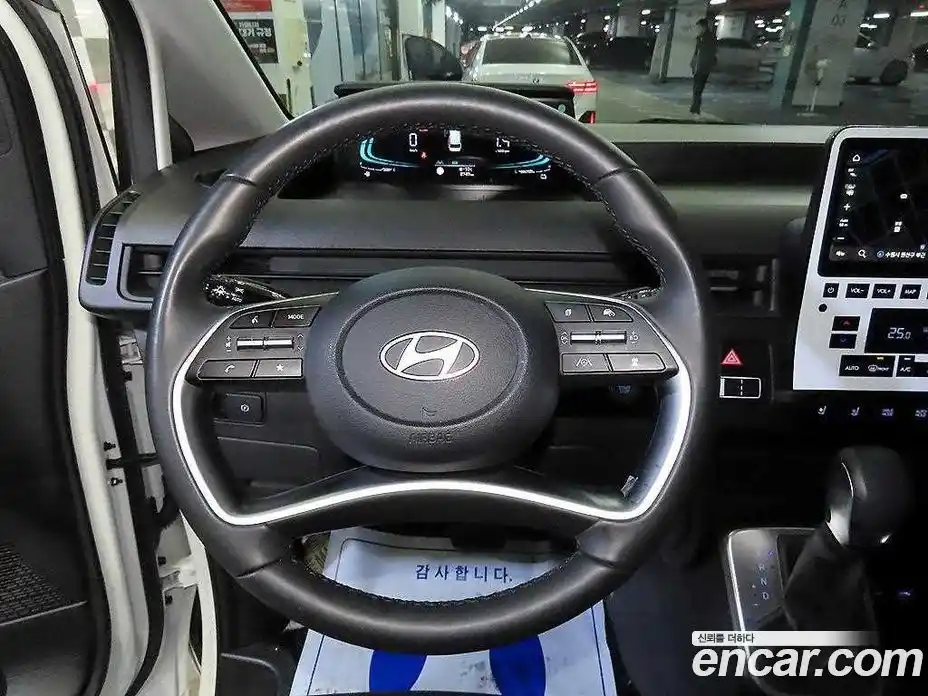 Hyundai Staria 2025 1.6 Автомат в Москве № 130093, фото 8
