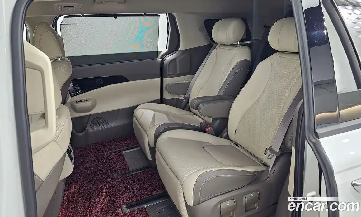 Kia Canival 2024 2.2 Автомат в Москве № 130239, фото 12