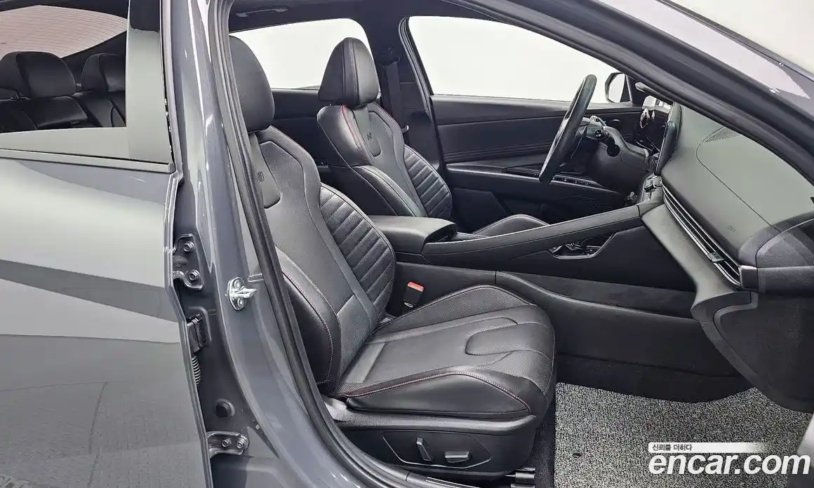 Hyundai Avante 2025 1.6 Автомат в Москве № 130604, фото 8