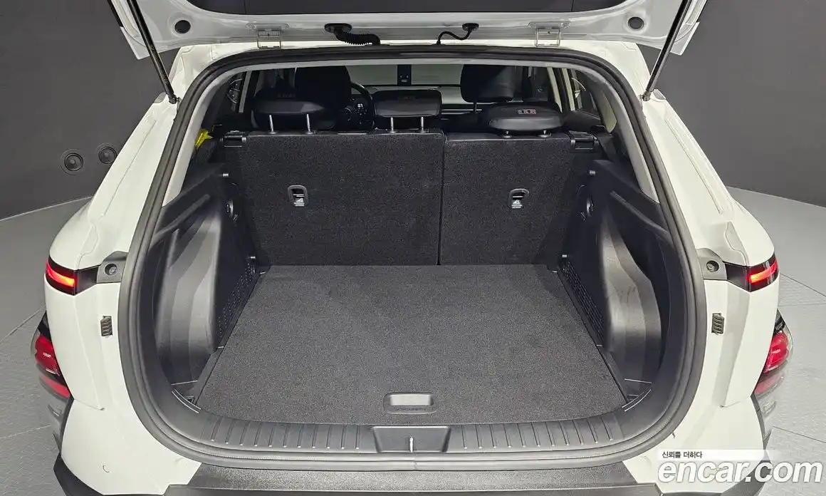 Hyundai Kona 2023 1.6 Автомат в Москве № 130712, фото 7