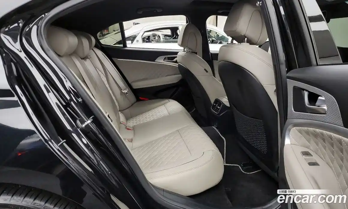 Genesis G70 2023 2.0 Автомат в Москве № 13122, фото 15