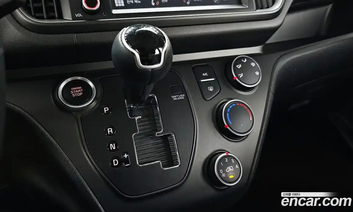 Kia Ray 2024 1.0 Автомат в Москве № 131446, фото 12