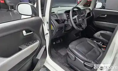 Kia Ray 2024 1.0 Автомат в Москве № 131446, миниатюра 3