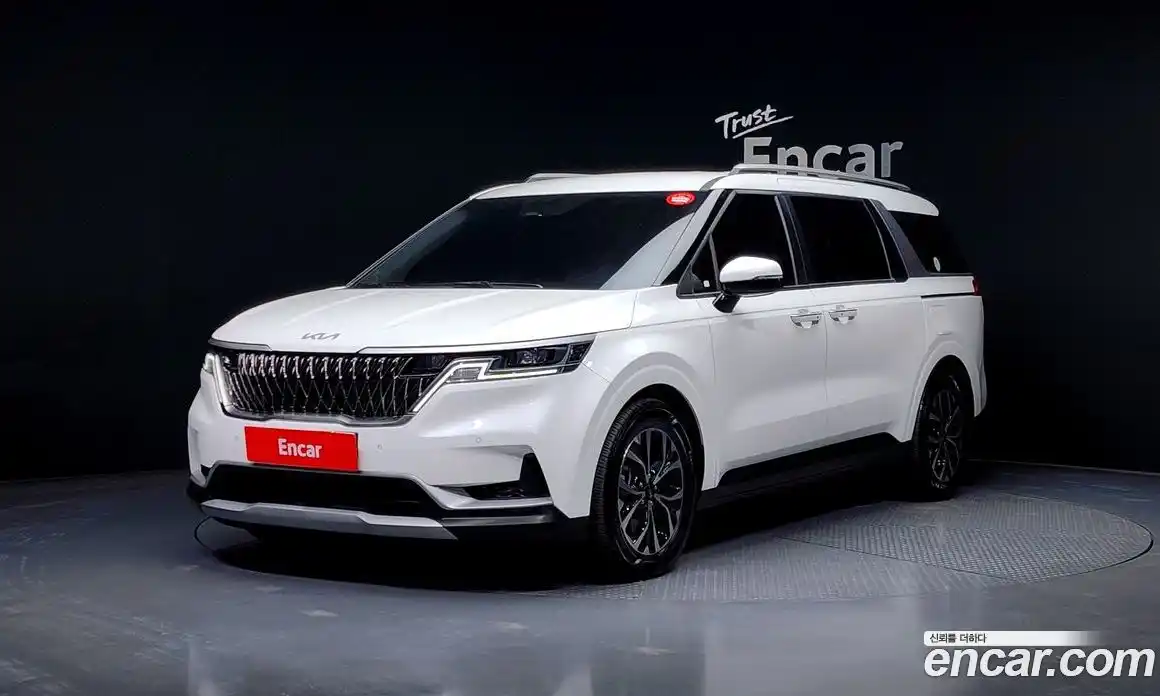 Kia Canival 2022 2.2 Автомат в Москве № 131748, фото 11