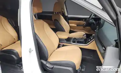 Kia Canival 2022 2.2 Автомат в Москве № 131748, миниатюра 6