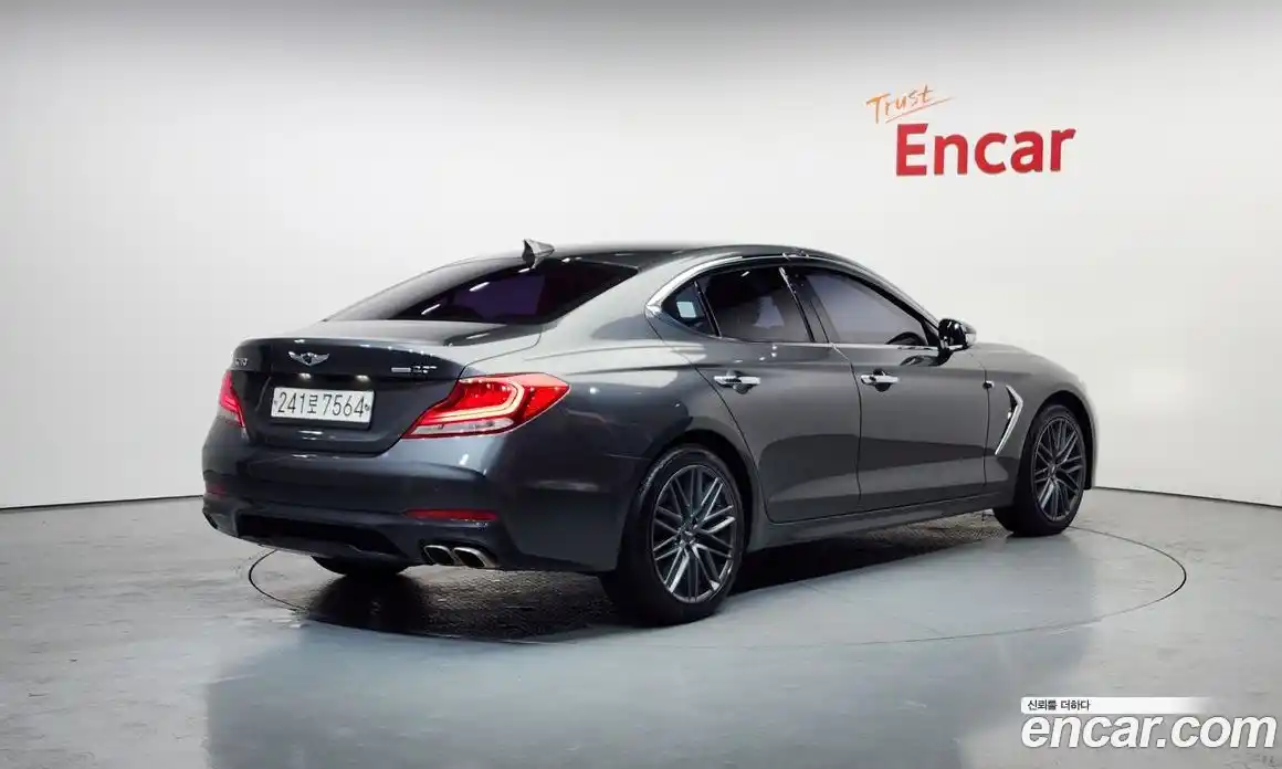 Genesis G70 2018 2.0 Автомат в Москве № 13341, фото 12