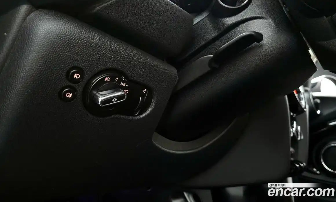 Mini Cooper 2017 2.0 Автомат в Москве № 136888, фото 5