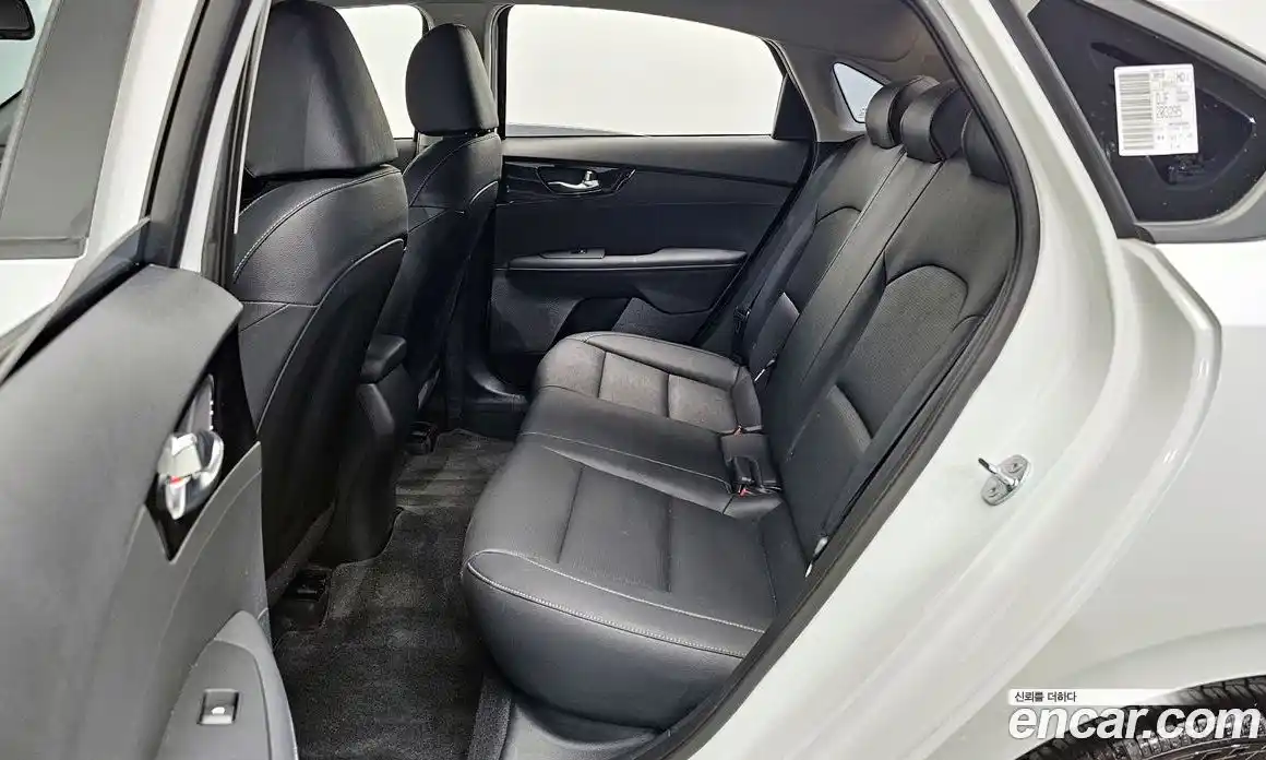 Kia K3 2024 1.6 Автомат в Москве № 13860, фото 17