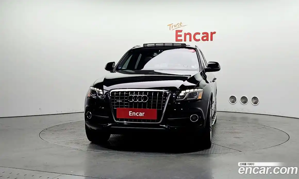 Audi Q5 2010 3.2 Автомат в Москве № 141010, фото 1