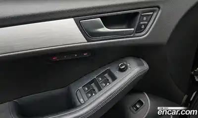 Audi Q5 2010 3.2 Автомат в Москве № 141010, миниатюра 11