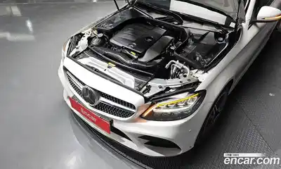 Mercedes-Benz C-Class 2021 2.0 Автомат в Москве № 143520, миниатюра 2