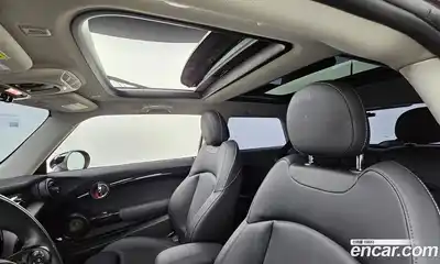 Mini Cooper 2019 1.5 Автомат в Москве № 144038, миниатюра 10