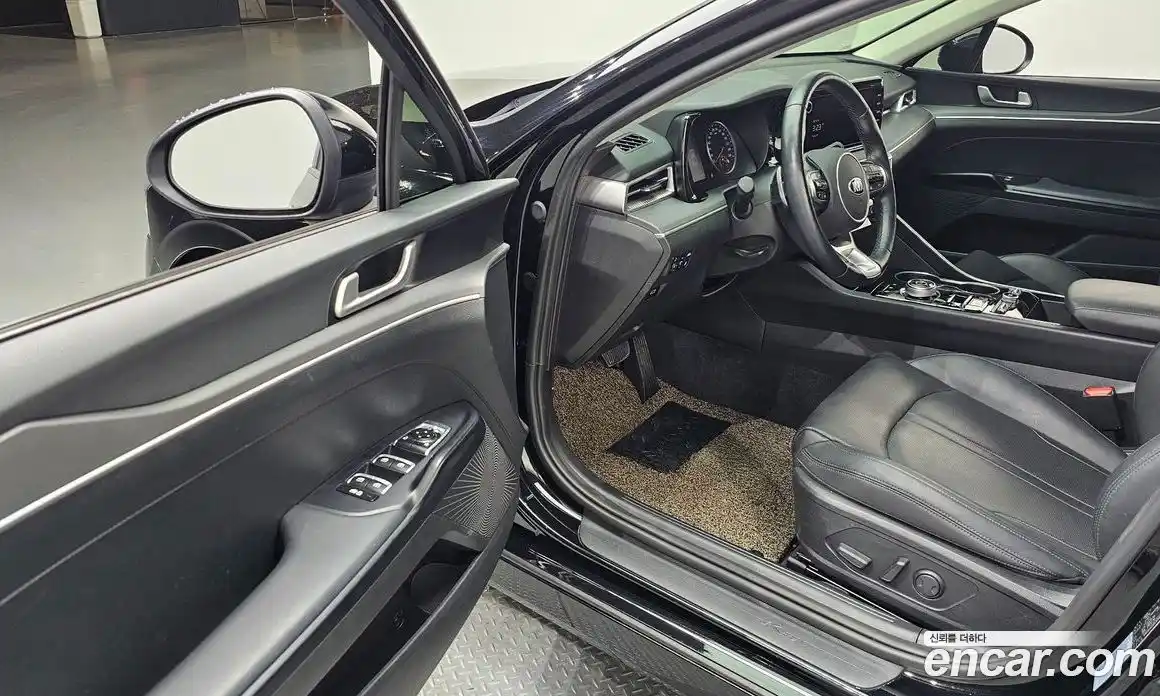 Kia K5 2020 2.0 Автомат в Москве № 14407, фото 10