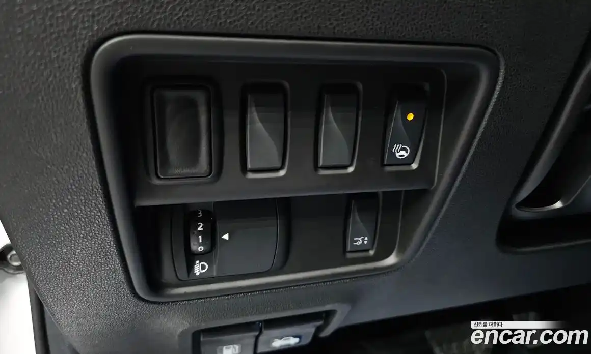 Renault QM6 2023 2.0 Автомат в Москве № 146167, фото 3