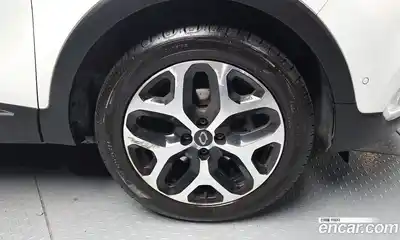 Renault QM3 2019 1.5 Автомат в Москве № 147686, миниатюра 7