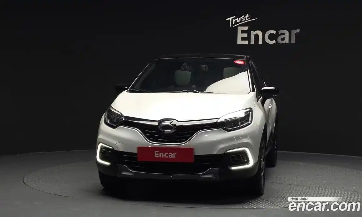 Renault QM3 2019 1.5 Автомат в Москве № 147686, фото 10