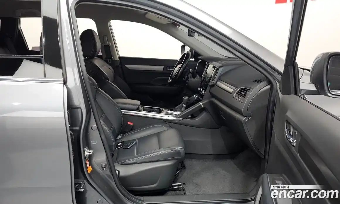 Renault QM6 2021 2.0 Автомат в Москве № 148120, фото 15