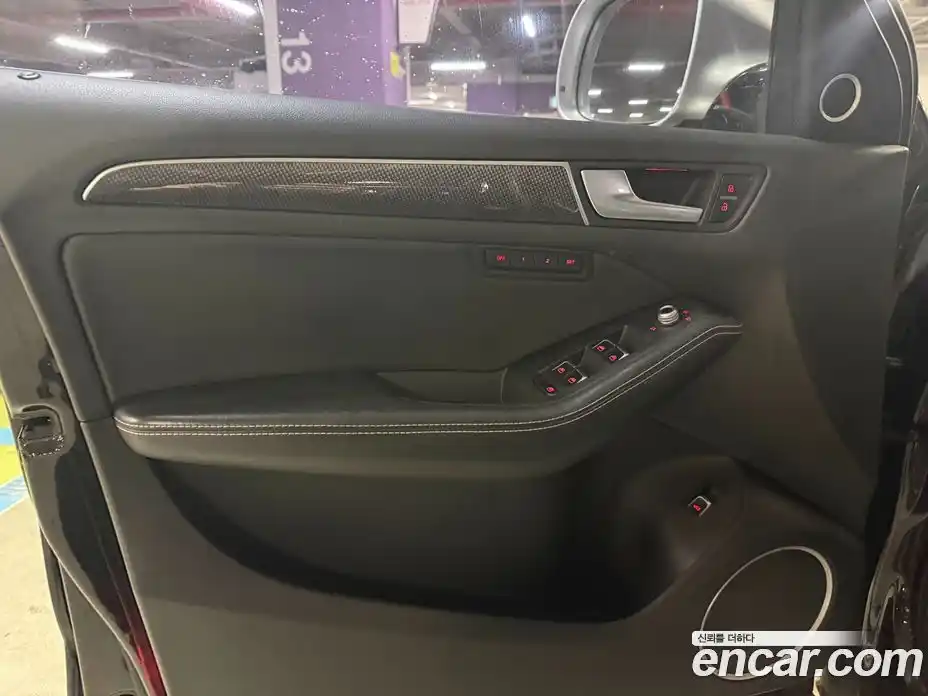 Audi SQ5 2015 3.0 Автомат в Москве № 151548, фото 18