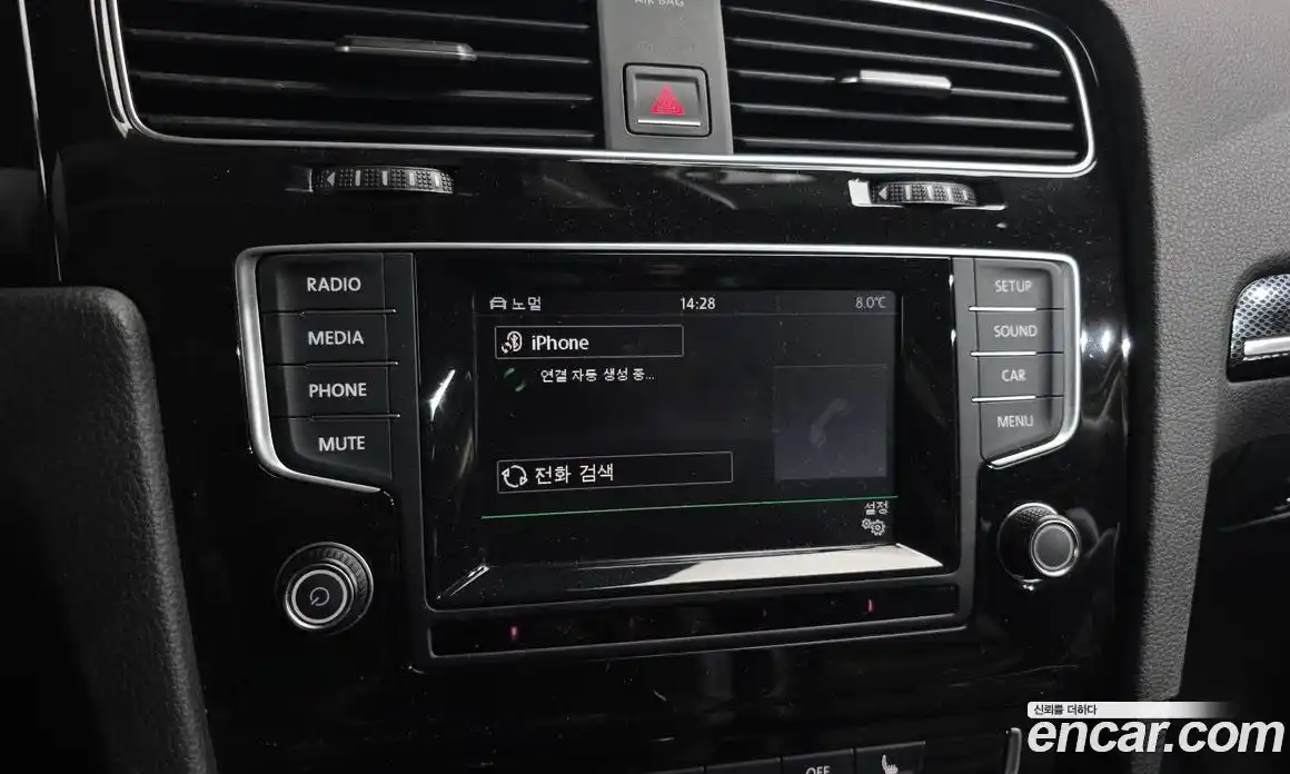 Volkswagen Golf 2015 1.6 Автомат в Москве № 153800, фото 6