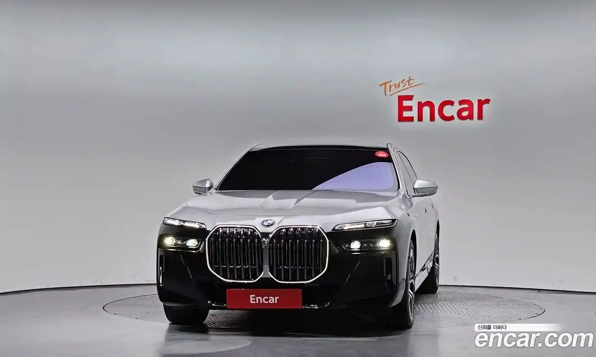 BMW 7-Series 2024 3.0 Автомат в Москве № 154489, фото 3