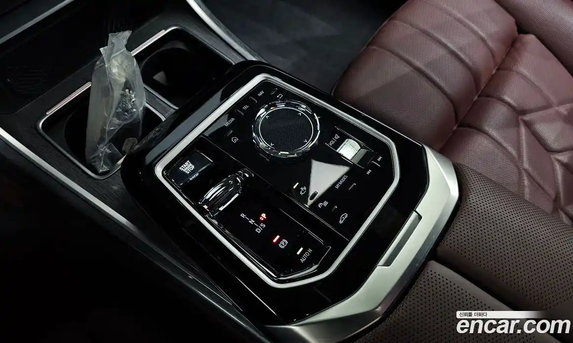 BMW 7-Series 2024 3.0 Автомат в Москве № 154489, фото 9