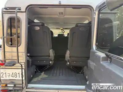 Land Rover Defender 2012 2.2 Механическая в Москве № 156068, миниатюра 10