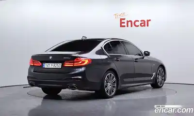 BMW 5-Series 2020 2.0 Автомат в Москве № 158762, миниатюра 2