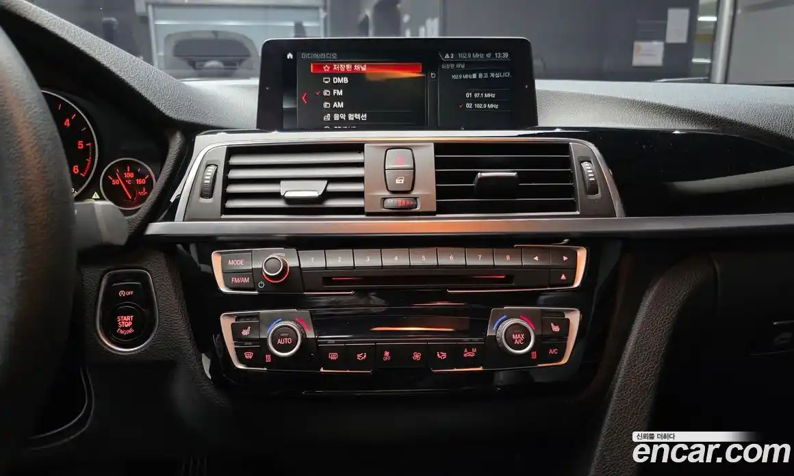 BMW 3-Series 2018 2.0 Автомат в Москве № 158827, фото 16