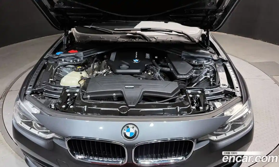 BMW 3-Series 2018 2.0 Автомат в Москве № 158827, фото 18