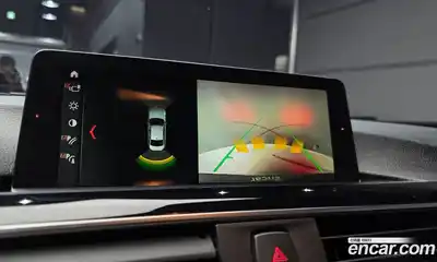 BMW 3-Series 2018 2.0 Автомат в Москве № 158827, миниатюра 2