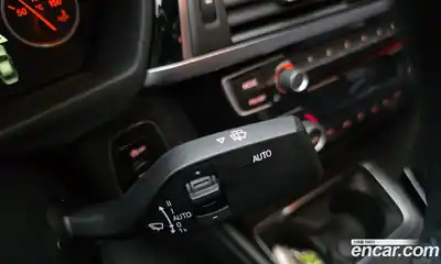 BMW 3-Series 2018 2.0 Автомат в Москве № 158827, миниатюра 4