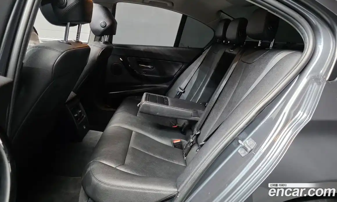 BMW 3-Series 2018 2.0 Автомат в Москве № 158827, фото 5