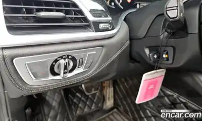 BMW 7-Series 2018 3.0 Автомат в Москве № 158844, миниатюра 2