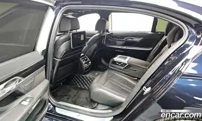 BMW 7-Series 2018 3.0 Автомат в Москве № 158844, миниатюра 3