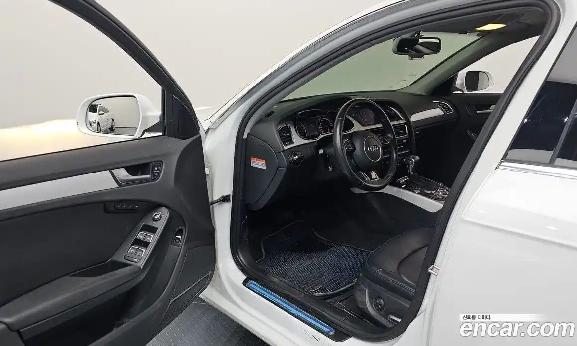 Audi A4 2015 2.0 Автомат в Москве № 158895, фото 13